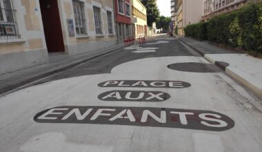 Quatre chantiers en cours ou à venir pour de nouvelles Places aux enfants devant des écoles de Grenoble