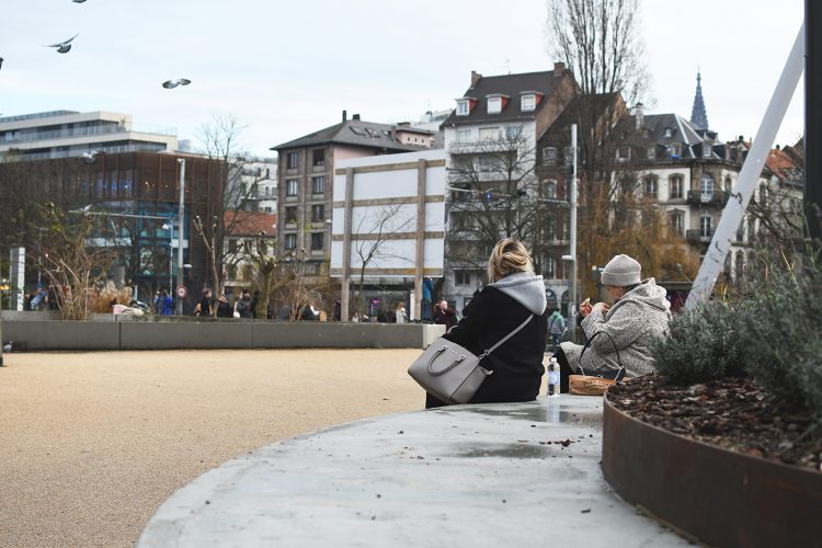 place square des halles (13) ancienne synagogue