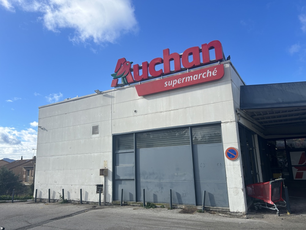 la région Paca en première ligne, des salariés sous le choc