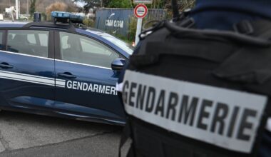 Il arrive au rendez-vous pour échanger sa moto, il se retrouve avec une arme braquée sur lui