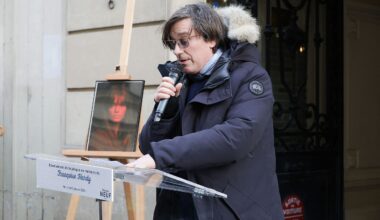 Aux côtés d'Étienne Daho, Thomas Dutronc rend hommage à sa maman Françoise Hardy dans un lieu très symbolique