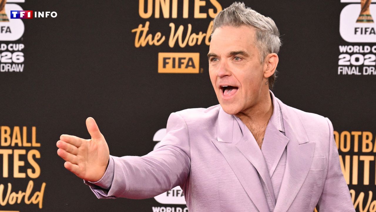 Robbie Williams plus fort que les Beatles ? Le chanteur bat un record des "Fab Four"