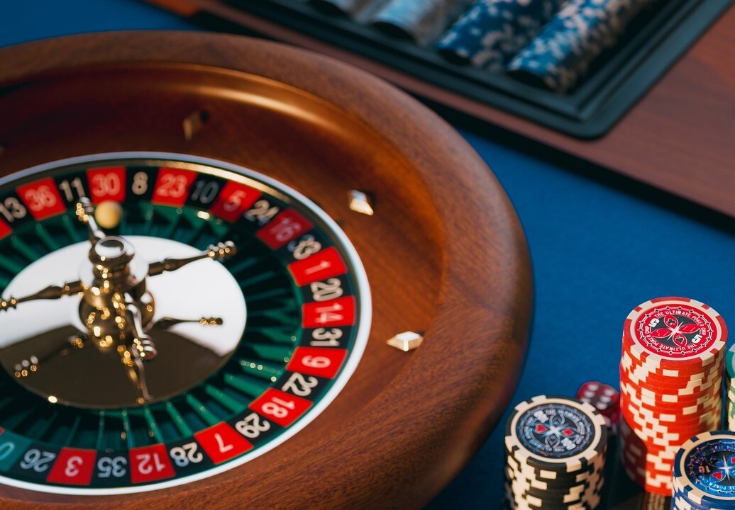 accro au casino, il avait volé des jetons dans un cercle de jeux à Paris pour payer ses dettes