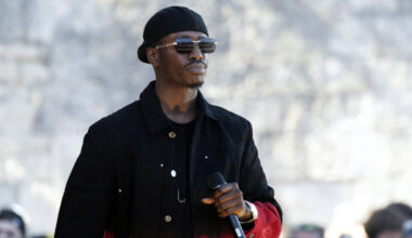 Sadek et Babs se déchirent sur Twitter au sujet de l'hommage à Werenoi