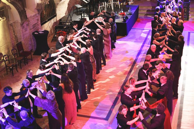 Saint Guillaume Bal Viennois Danse (44)