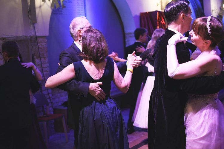 Saint Guillaume Bal Viennois Danse (8)