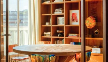 Paris : l'appartement pointu d'une écrivaine collectionneuse d'art et de design