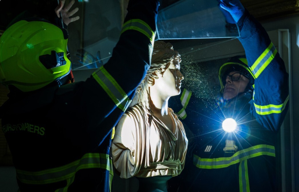 Près de Grenoble. L'exercice grandeur nature des pompiers pour sauver des œuvres d'art