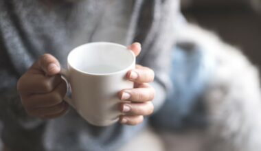 Ce médecin est formel : voici ce qu'il se passe lorsqu'on boit de l'eau chaude le matin