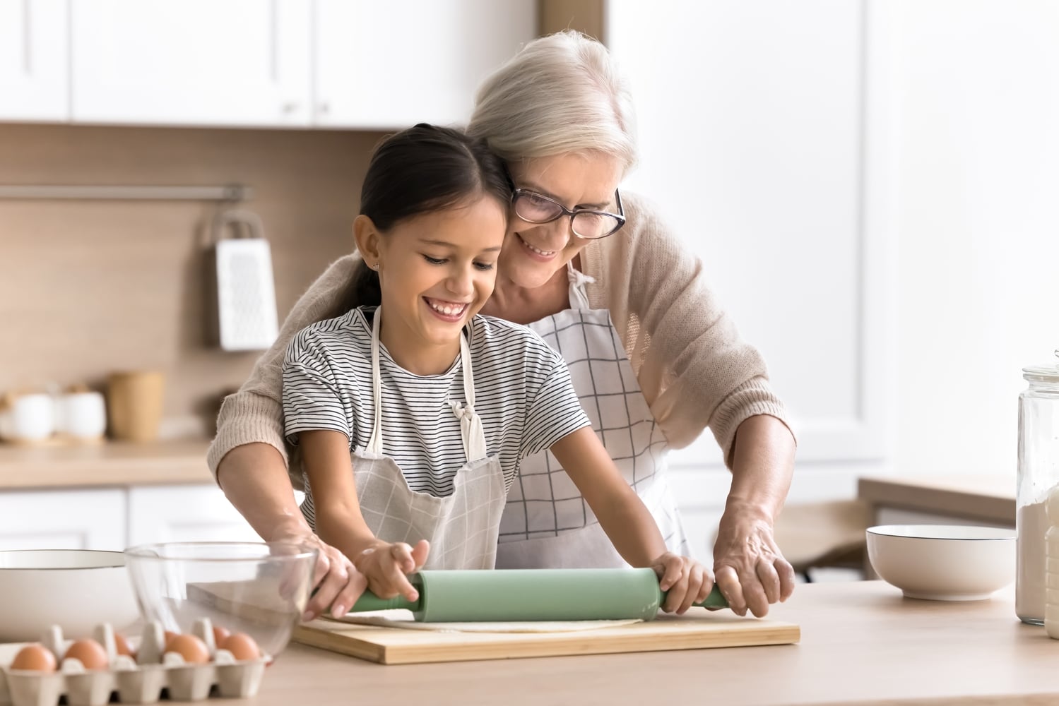 Cette activité protège les grands-parents du déclin cognitif (et ce n'est pas le sudoku)
