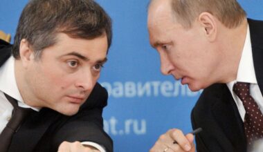 Ancien publicitaire, stratège de l'ombre, érudit... Qui est Vladislav Sourkov, l'ex-conseiller de Vladimir Poutine ayant inspiré "Le Mage du Kremlin" ?