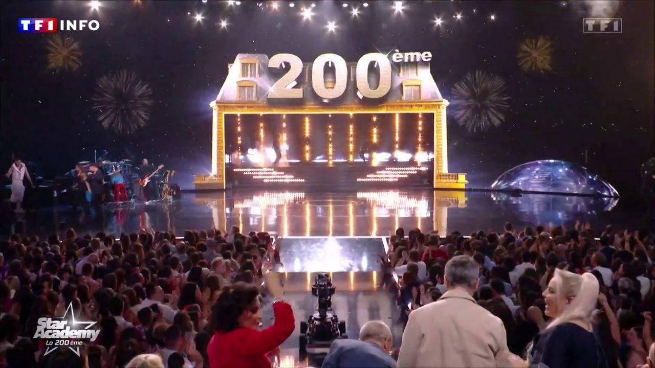 EN DIRECT - Star Academy 2025 : qui d'Anouk, Victor ou Théo sauvera sa place lors du 200ᵉ prime ?