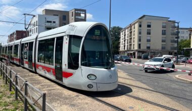 TCL à Lyon. Cette ligne de tramway très empruntée interrompue : panne en cours