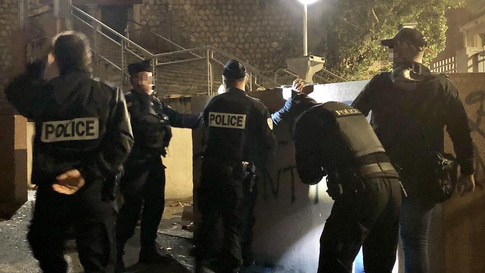 une adolescente de 17 ans arrêtée à Marseille
