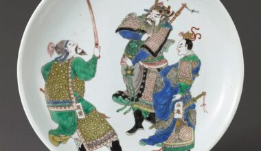 Plat à décor de personnages