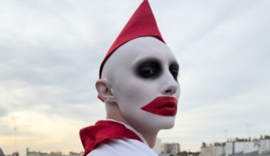 Jenna Marvin,Russie,Propaganda,propagande,performance,LGBT,Russe,exposition,transfo,paris,jenna,Marvin