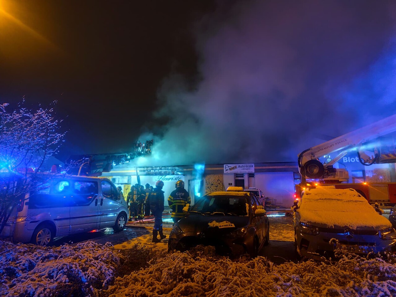 ce que l'on sait de l'incendie du centre commercial de la Bellangerais