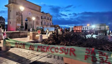 des tracteurs dans le centre de Montpellier, les manifestants dénoncent l'accord du Mercosur