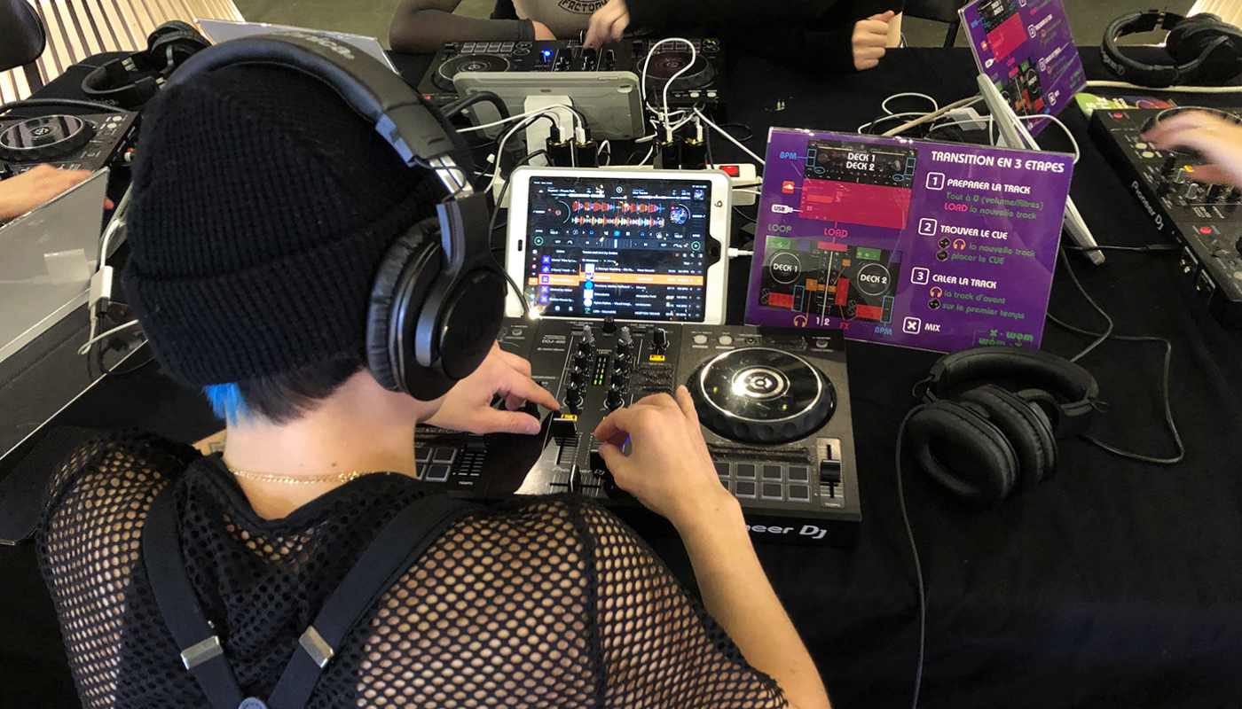 wom.x DJ mix musique