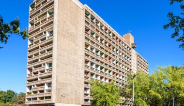 Près de Nantes, la Maison radieuse du Corbusier bientôt mise aux normes de sécurité après un nouvel incendie
