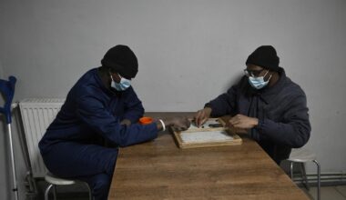 piégés par la Russie, des milliers d’étrangers envoyés au front en Ukraine