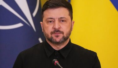 "L’intérêt de Poutine est d’humilier l’Europe", affirme Volodymyr Zelensky sur France 2