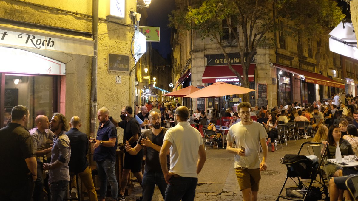 Municipales 2026 à Montpellier : bars fermés à 1 h, faut-il passer à 2 h ? Riverains, étudiants et patrons s’opposent sur la question