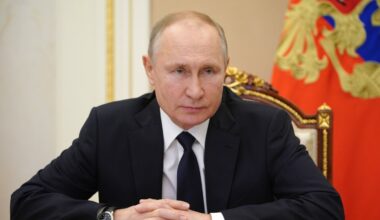 DIRECT. Guerre en Ukraine : Vladimir Poutine accusé "d’attaque terroriste" après la mort de 15 personnes lors d’une frappe de drone russe sur un bus