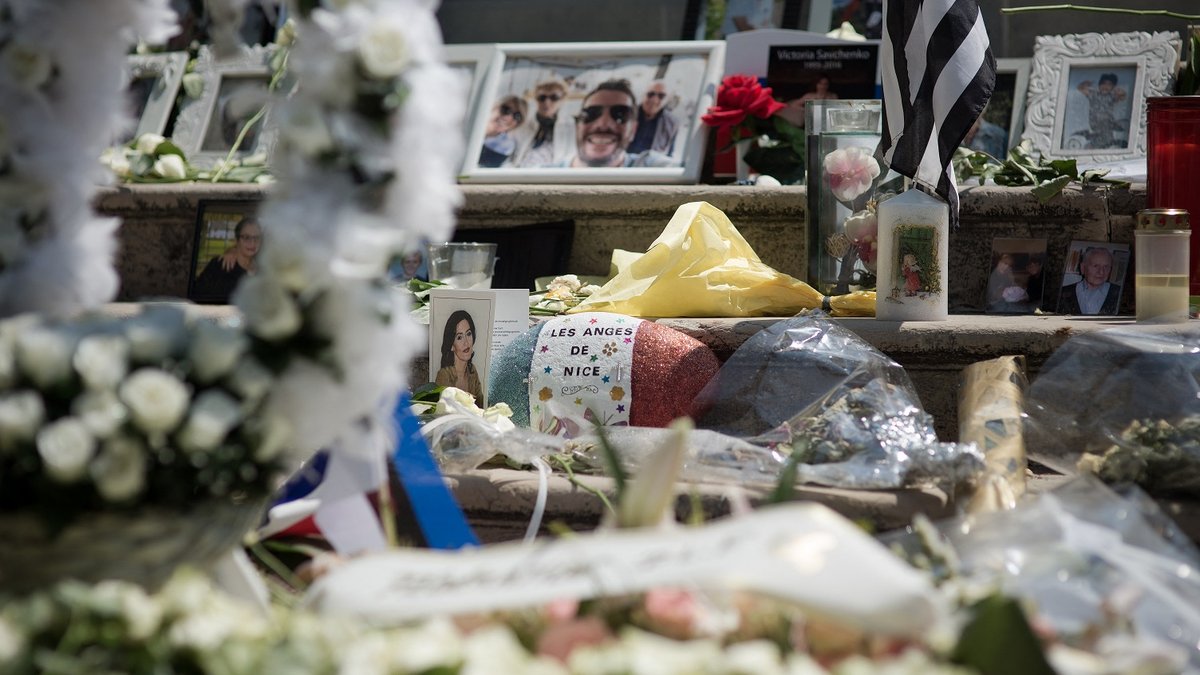 Il fraude les transports en commun et présente aux contrôleurs la carte d’identité d’un adolescent victime de l’attentat de Nice