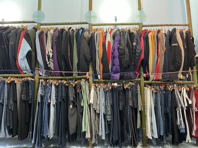 La boutique de seconde main Yatoutla a ouvert début décembre 2025.