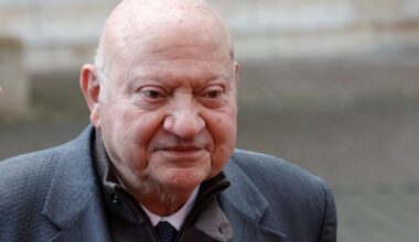 André Santini, 85 ans et hospitalisé, est candidat