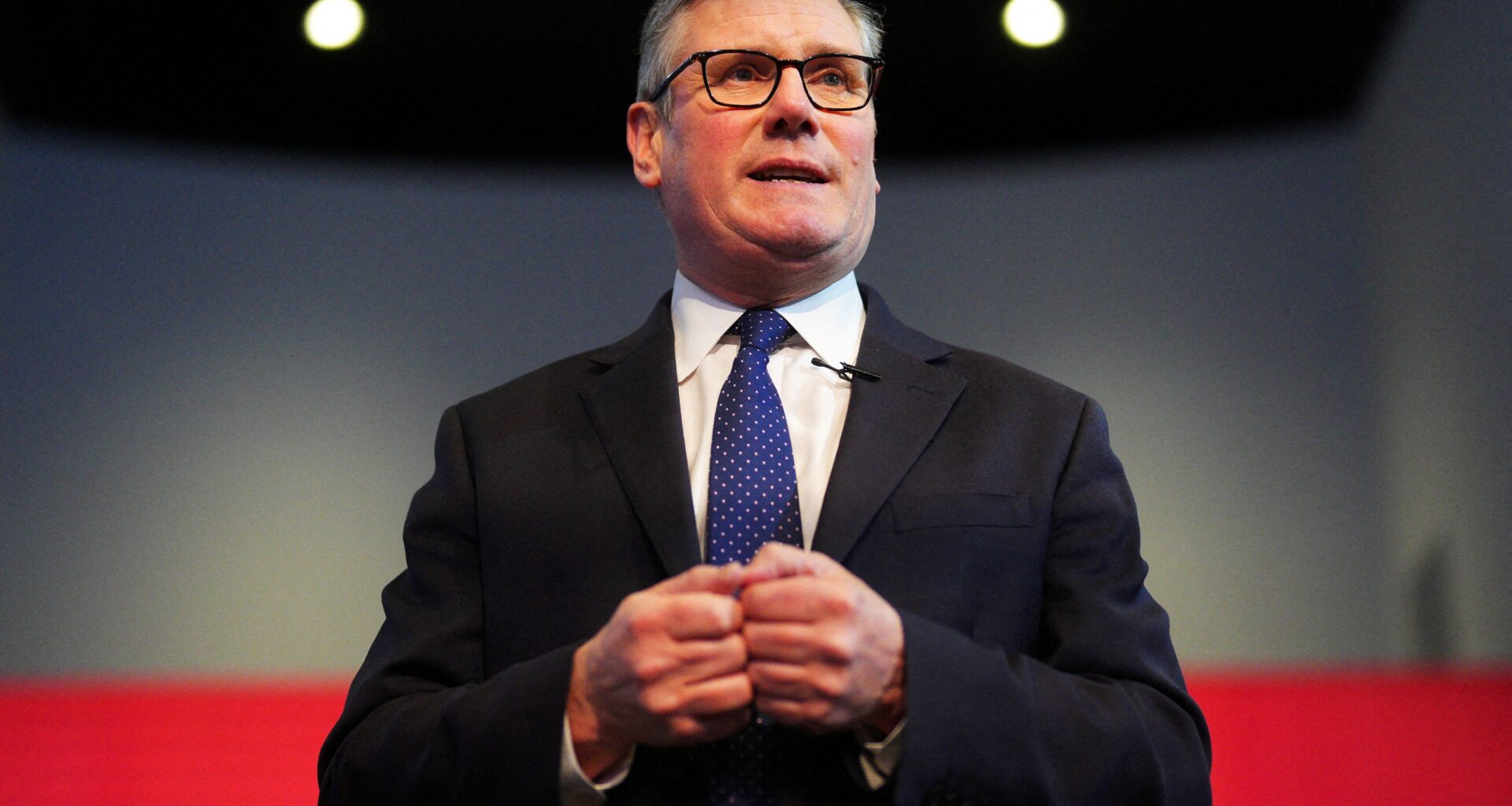 Le Royaume-Uni souhaite renforcer ses liens de défense avec l'UE et envisage de rejoindre le nouveau fonds SAFE