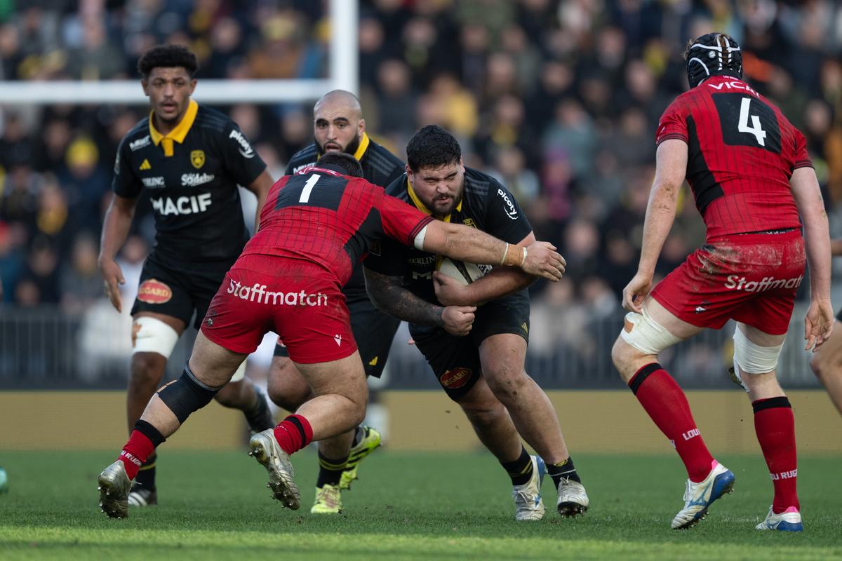 sonné à Deflandre, le Stade Rochelais s’est réveillé beaucoup trop tard face à Lyon (24-44)
