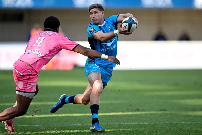 Domingo Miotti avec le ballon pour Montpellier le 31 janvier 2026