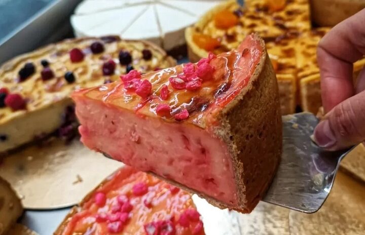 flan à la praline rose flaboyant