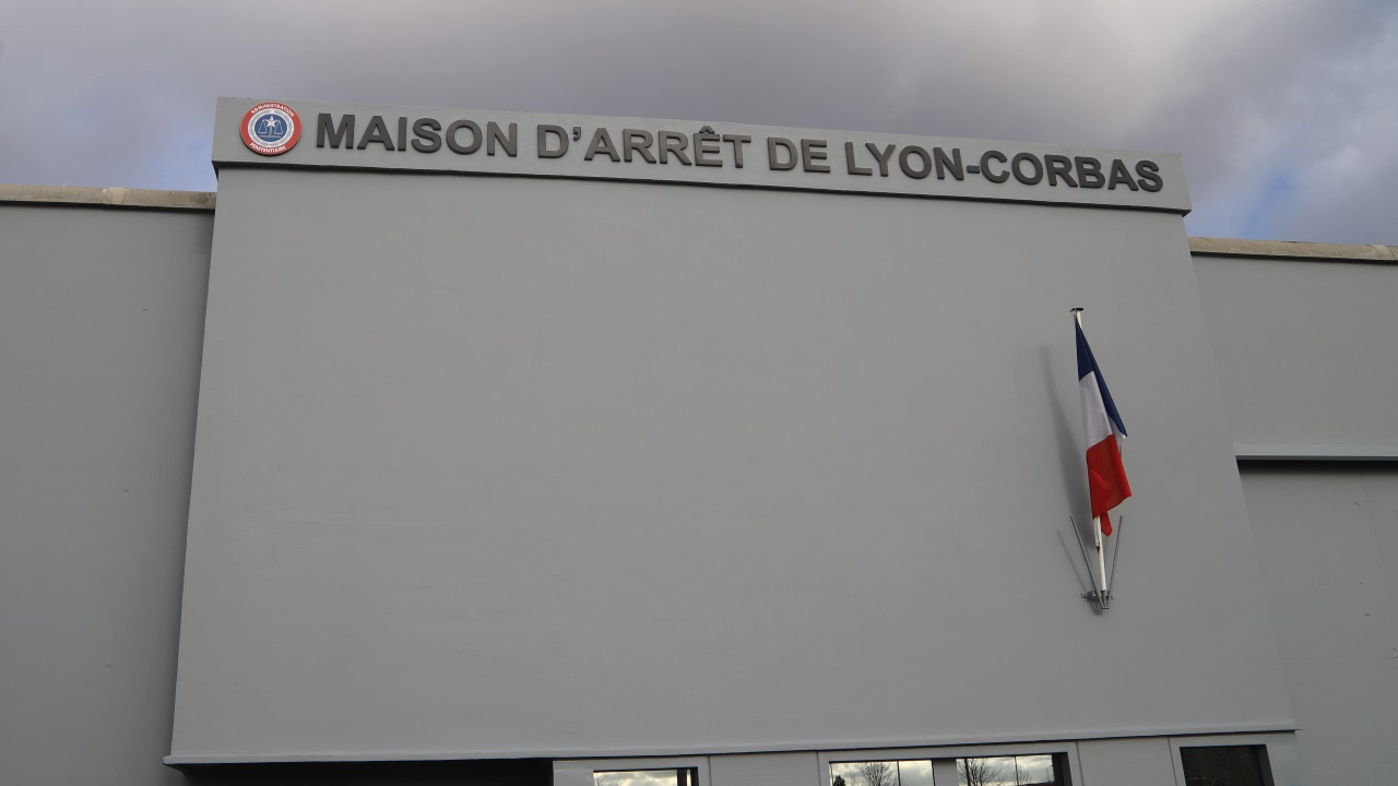 un détenu de Lyon-Corbas condamné après des courriers qui fonds froid dans le dos