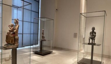 Le pavillon des Sessions, la négation du Louvre