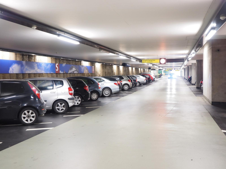 Les prix des parkings vont du simple au triple à Paris. (illustration) (Pixabay / Hans)