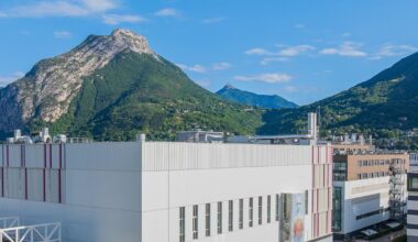 À Grenoble, cette nouvelle usine de puces doit ramener l’Europe dans la course technologique mondiale