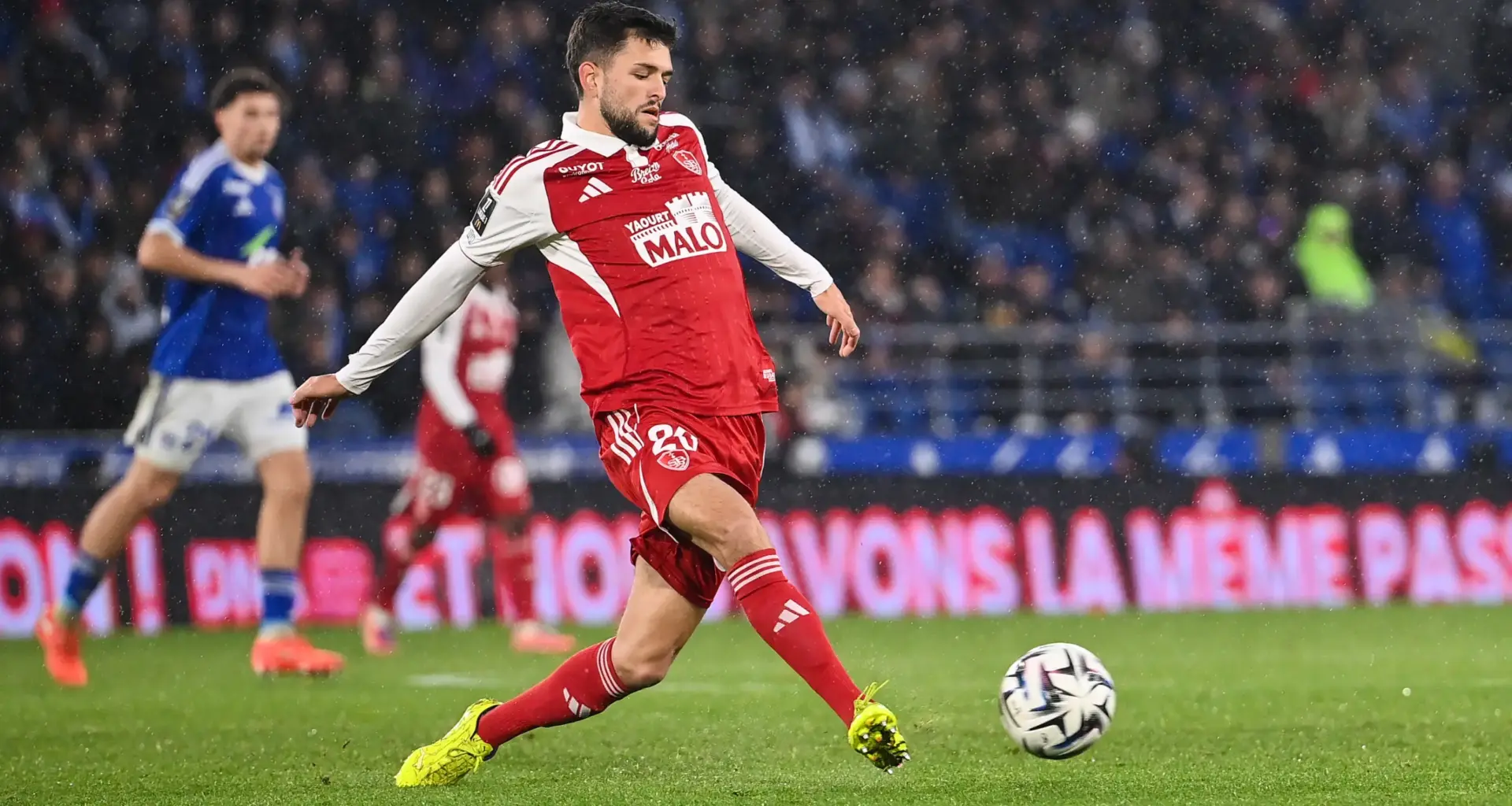 Les Verts négocient l’arrivée de Julien Le Cardinal (EXCLU)