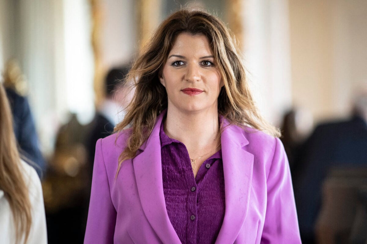 Marlène Schiappa dans le dur face à Marine Le Pen, "je passe pour une vraie connasse..."