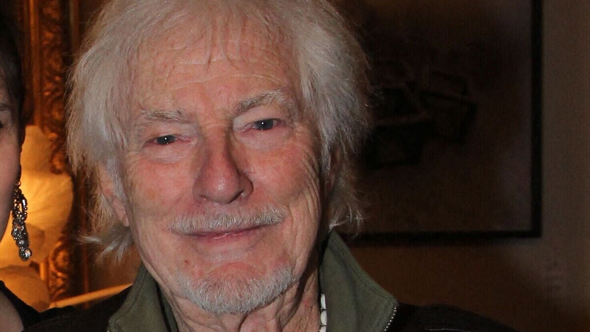 À presque 97 ans, Hugues Aufray révèle ce qui le maintient en forme : "Un secret ? Pas de..."