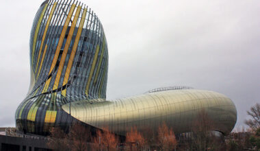 Tourisme 2025 : Bordeaux ralentit, sans décrocher