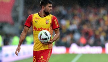 Julien Le Cardinal arrive à Saint-Etienne