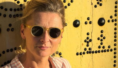 Loin de Paris, Marie-Alix Jeanson passe du bon temps avec ses "copains" de Familles nombreuses