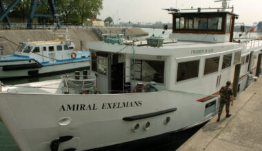 Long format. A Strasbourg, l'Amiral-Exelmans, dernier bateau militaire fluvial de France