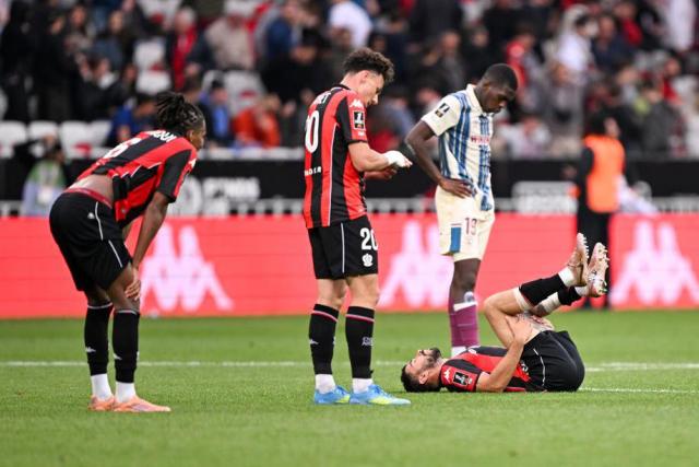 « On est dans l'urgence » : Nice évite le pire face au Havre mais n'avance pas et le maintien en Ligue 1 reste en suspens - L'Équipe