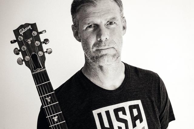 « J'ai voté plusieurs fois pour Trump et j'en suis fier » : Alexi Lalas, l'ancien défenseur américain devenu consultant télé et trumpiste