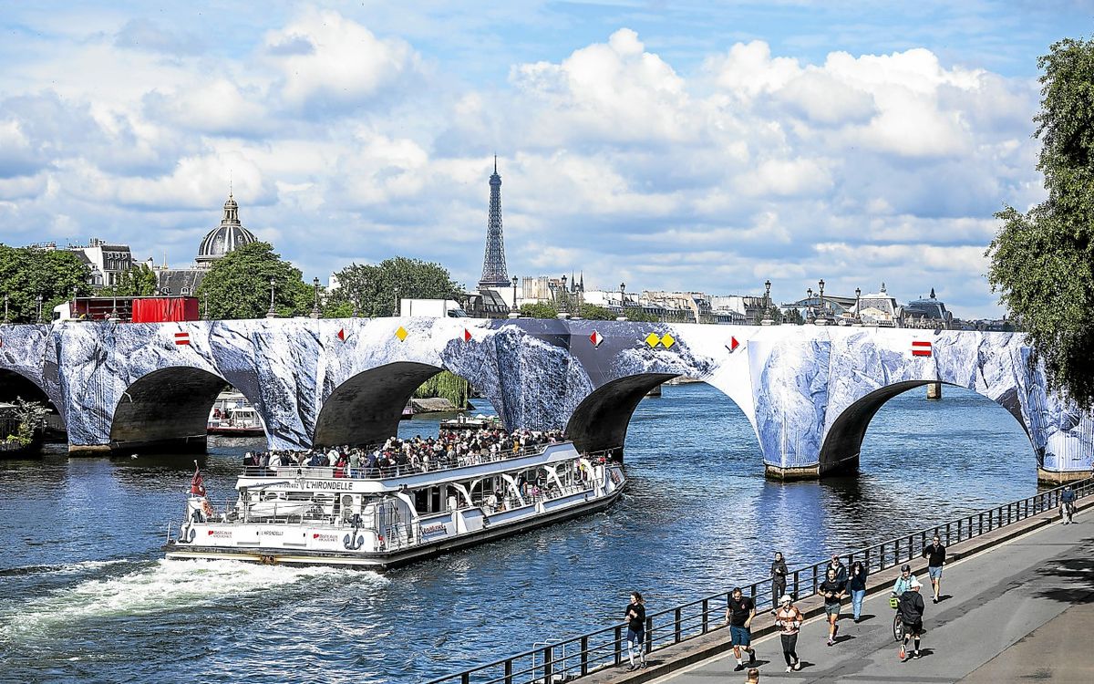 « On sera plongé dans un autre monde » : à Paris, l’artiste JR transforme le Pont Neuf en « caverne » monumentale