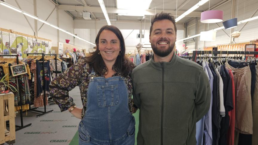 Marie Duee et Nicolas Manier, les deux directeurs de l’antenne de la Bouquinerie du Sart de Wambrechies.